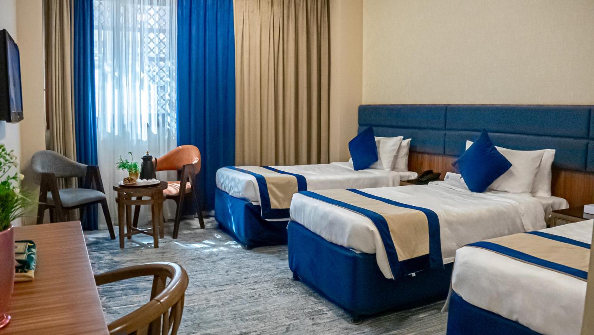 Rabwat Al Safwah Golden Hotel 2*